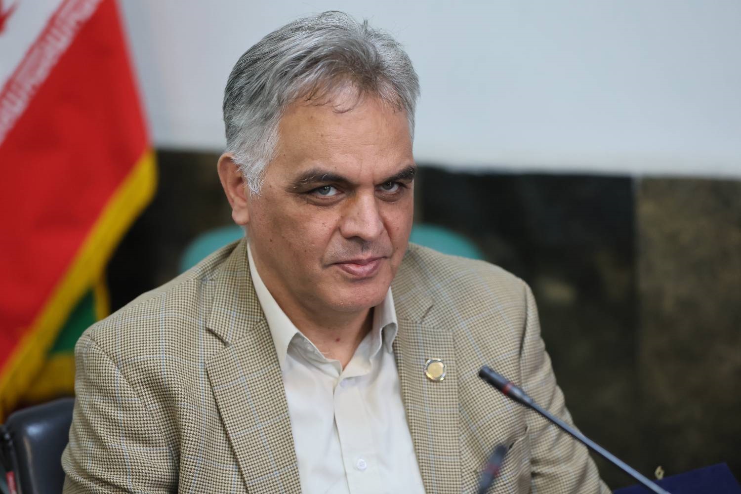 مسیر رشد حرفهای پرستاری هیچگاه متوقف نمیشود مسیر رشد حرفهای پرستاری هیچگاه متوقف نمیشود